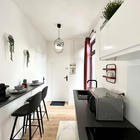 Le Joy, Au Coeur De La شقة *